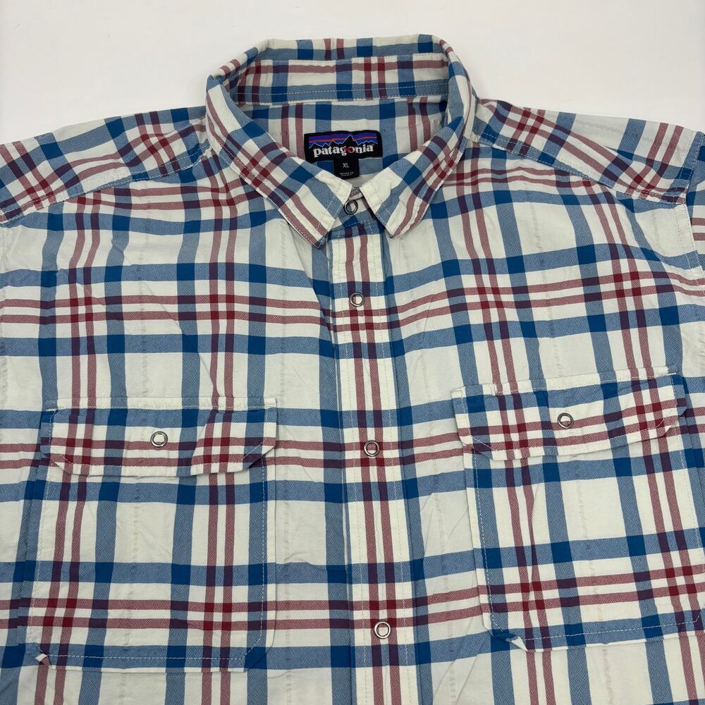 Patagonia Mens XL Blue Red Plaid Short Sleeve Snap Button Down Shirt